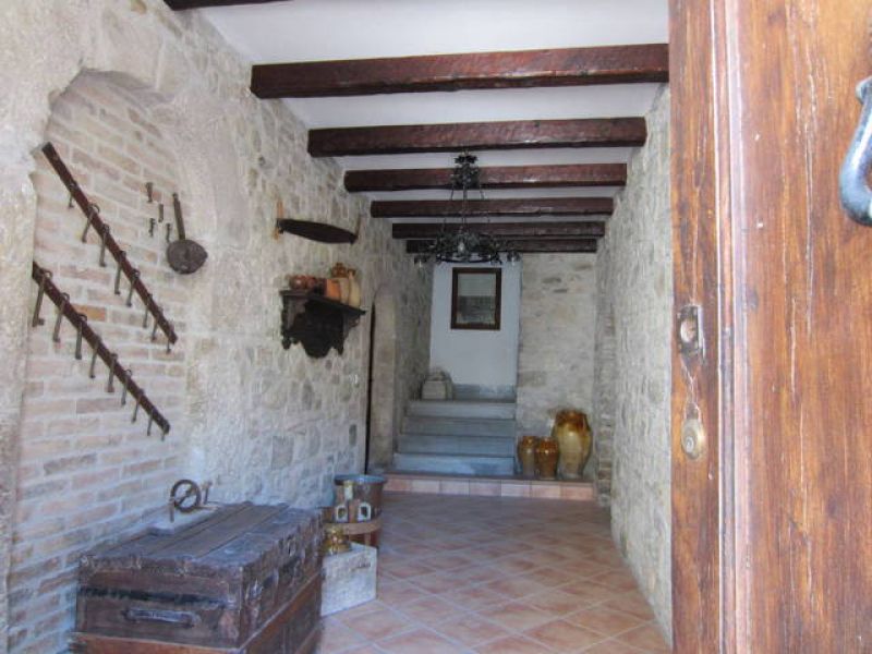 Herenhuis uit 1769 in het oude dorp van Castelbottaccio , Campobasso , Molise , Italië