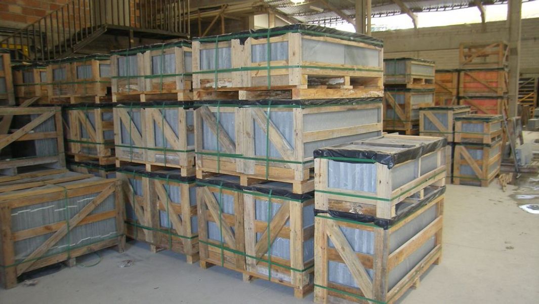 Climastone speksteen platen en tegels te koop voor je speksteenkachel bij B-Import bvba