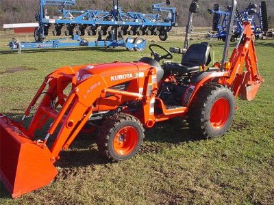 2010 Kubota B2320