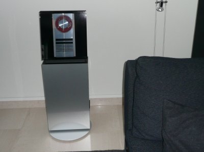 Bang en Olufsen BEOCENTER 2300 inclusief CD meubel van B&O.