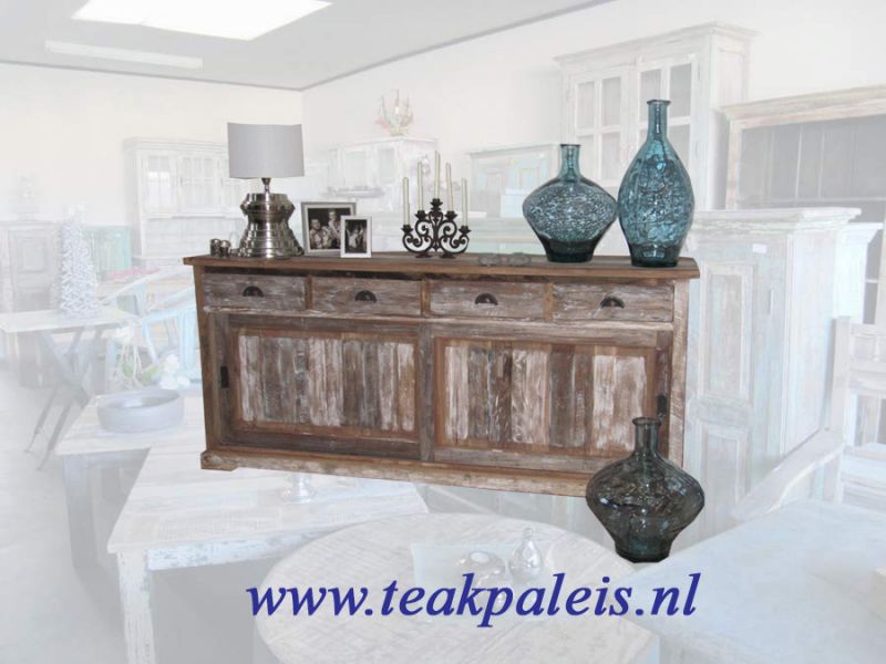 Brocante meubels en teakhouten meubelen bij teakpaleis 