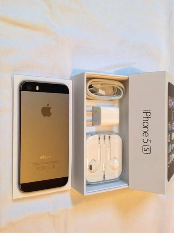 Samsung Galaxy S5, Apple iPhone 5S