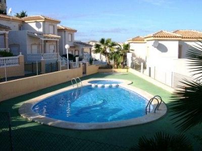 Sfeervol 6 pers.vrijst.huis ad Costa Blanca