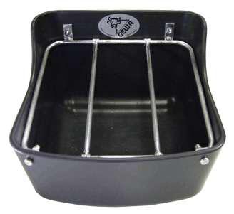 Kruiwagens, matten, beschermbeugels, wasplaatsbeugels enz.