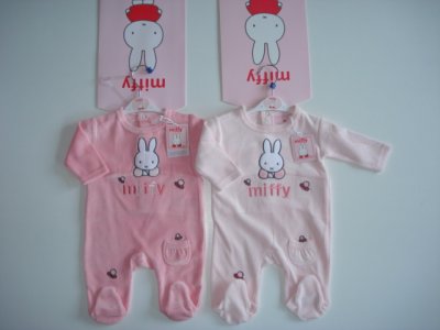 Kleertjes voor kleintjes