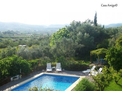 Vakantiehuis met zwembad en tuin in Valencia, Spanje