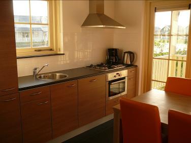 Luxe vakantiehuis met sauna, direkt aan het water