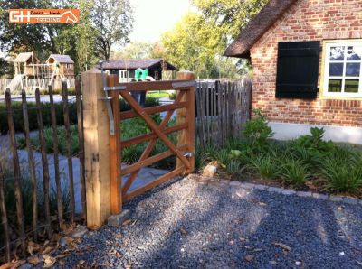 Weidehekken en poorten