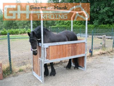 Behandelbox opvoelbox behandelboxen opvoelboxen paardenboxen