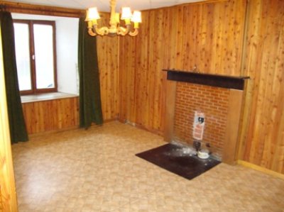 Zuid-België: TE KOOP: 5555 Oizy: Stenen vrijstaande charmante woning met tuin op 5a 31ca