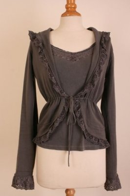 Trendy tweedehands dames (merk)kleding 34 t/m 48+