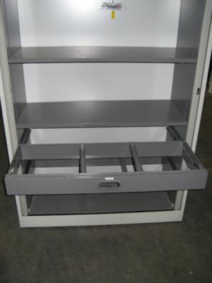 Ahrend, Svoboda, Steelcase, Mewaf, Hag: Bureaus, Bureaustoelen en Kasten