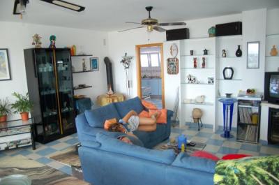 LUXE VILLA MET ZWEMBAD EN ZEEZICH