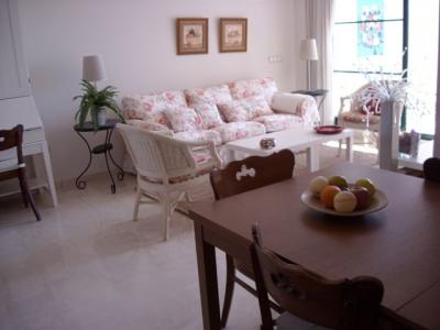 Schitterend vakanieappartement in Golf - en Tennis resort te Finestrat nabij Benidorm