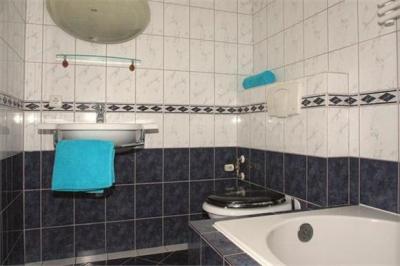 Zeer ruime woning te koop!