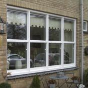 Op zoek naar iemand die uw kozijn voordeur serre schuifpui of dakkapel levert en monteert?