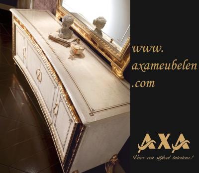 luxe italiaanse hoogglans woonkamer meubelen vitrine kasten