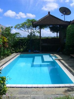 Bali, woning tussen de rijstvelden