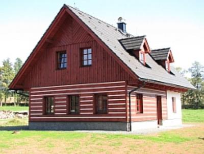 4 FANTASTISCHE VAKANTIEHUIZEN MET PRIVE ZWEMBAD IN REUZENGEBERGTE