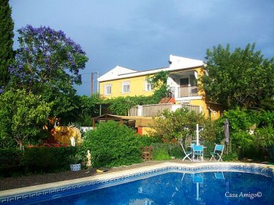 Vakantiehuis met zwembad en tuin in Valencia, Spanje