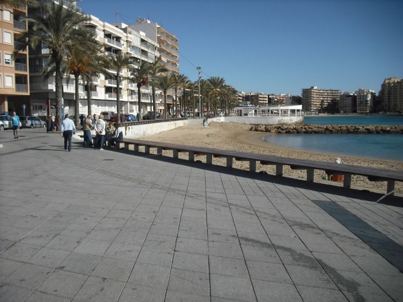 App gerenoveerd op 50m van strand torrevieja 
