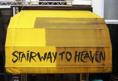 Schoonmaken Zonnescherm Reinigen markiezen zonwering of zonneluifels KAN WEL