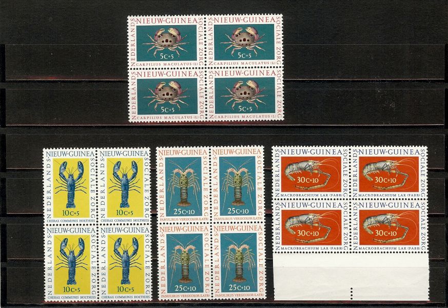 Nieuw Guinea NVPH 78/81 in blokken van 4 postfris.