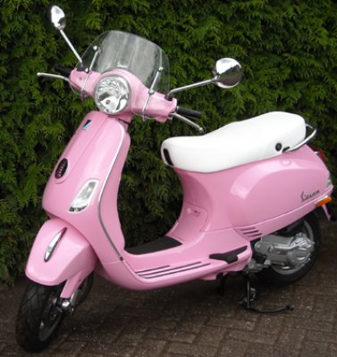 Vespa LX Pink, gratis slot, thuis geleverd, 0%rente! 