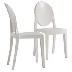 Ghost stoel in het Wit, rood of zwart, Philippe Starck. 