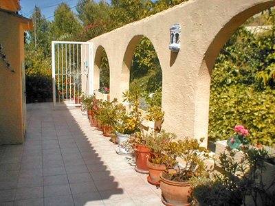 Spanje: Lliber - Ruime villa met afgescheiden appartement 