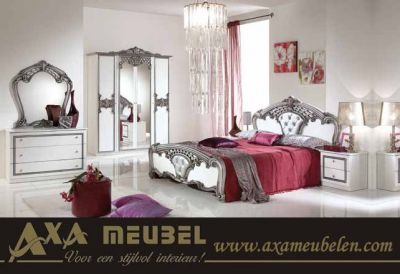 hoogglans wit zilver goud slaapkamers AXA meubelen den haag