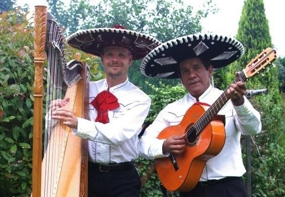 Los Mayas! Mexicaanse, Zuid-Amerikaanse & Spaanse muziek.