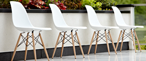 Nieuwe Charles Eames, DSW en DSR design stoelen voor slechts € 69,00 