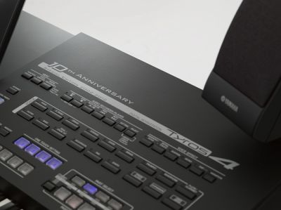 Koop nu: Yamaha Tyros 4 10th Anniversary Limited Edition Black