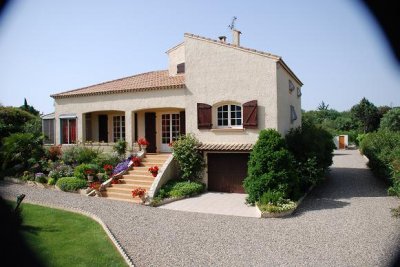 Villa met zwembad Zuid-Frankrijk aan Midddellandse zee