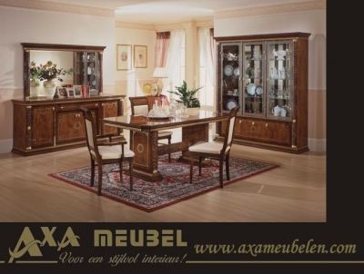 hoogglans noten klassieke wortelnoten AXA meubelen rotterdam