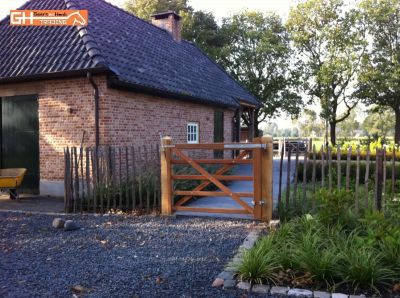 Weidehekken en poorten