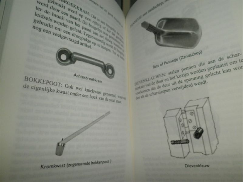 Houtlijm met klonten