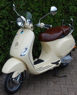 Vespa LX, S en LXV, 0% rente, gratis slot, thuis geleverd!