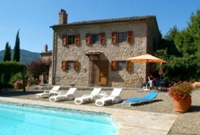 Toscane: kindvriendelijke vakantiewoningen met zwembad en paarden 