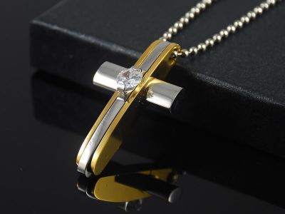 div kruisjes kruisje hangers + ketting