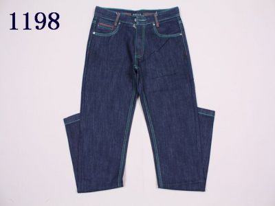 Alleen 25euros voor Ed Hardy, TR, g-star jeans