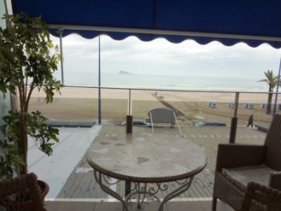 Leuk appartement direkt aan Poniente strand Benidorm