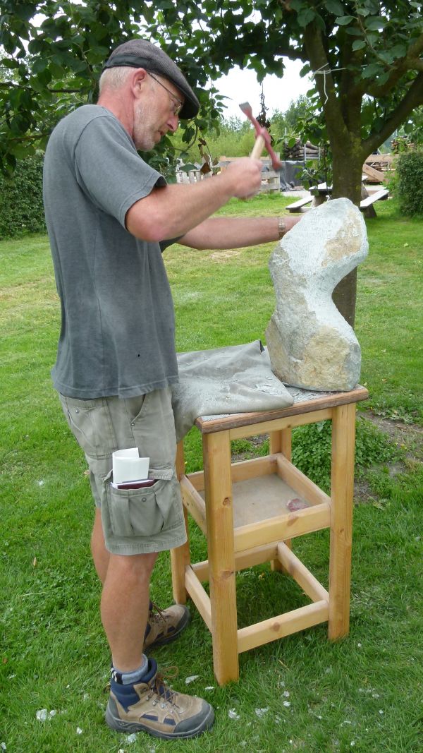 Unieke handgemaakte tuinbeelden van steen