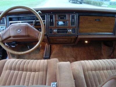 Te - Koop Mooi Oltimer Cadillac Seville