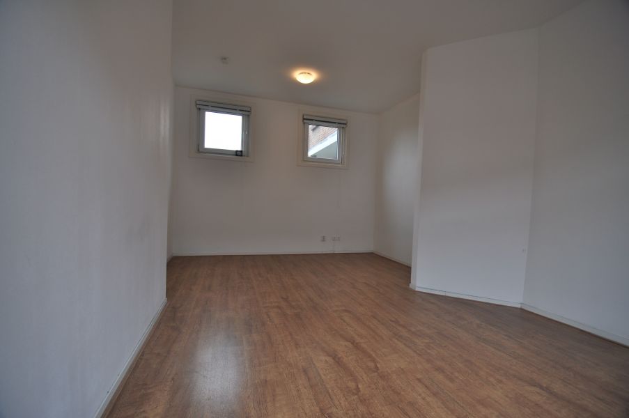 Studenten kamers te huur aan De Kempenaerstraat in Rotterdam Blijdorp. 