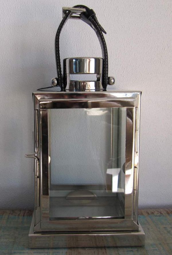 Nieuw bij Teakpaleis brocante teakhouten meubels het geeft weer een landelijke sfeer in je huis 