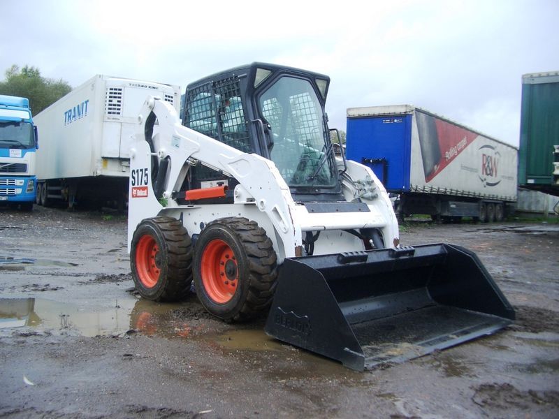 Bobcat S175 schranklader 