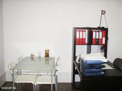 Ideale bedrijfsruimte 18m2  voor starters in Amsterdam 