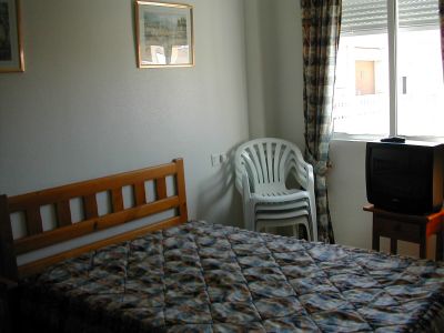 app met gemeensch zwembad te torrevieja 